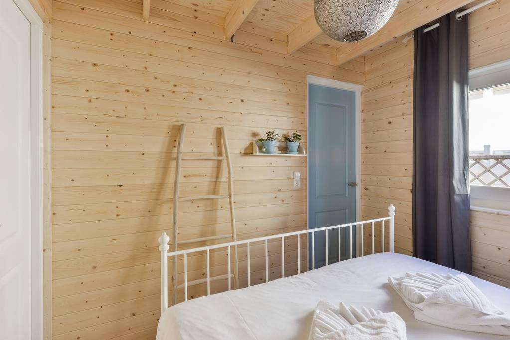 Moyo Kijani Villa Zandvoort Bagian luar foto